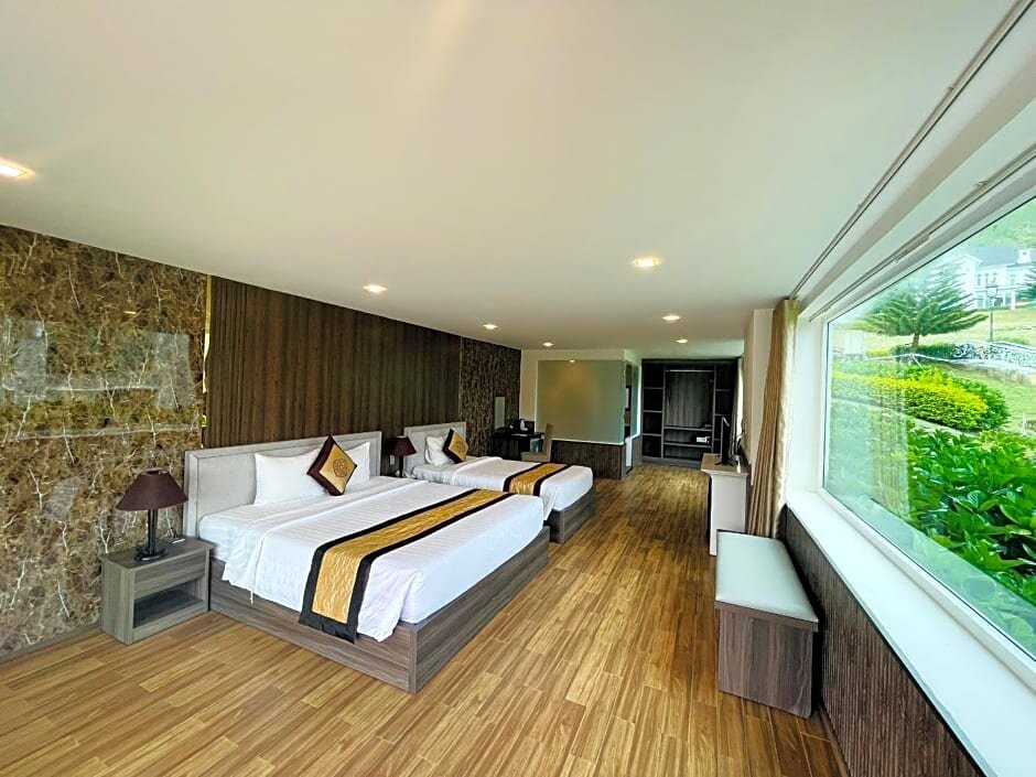Deluxe triple chambre Vue sur le lac Dalat Wonder Resort