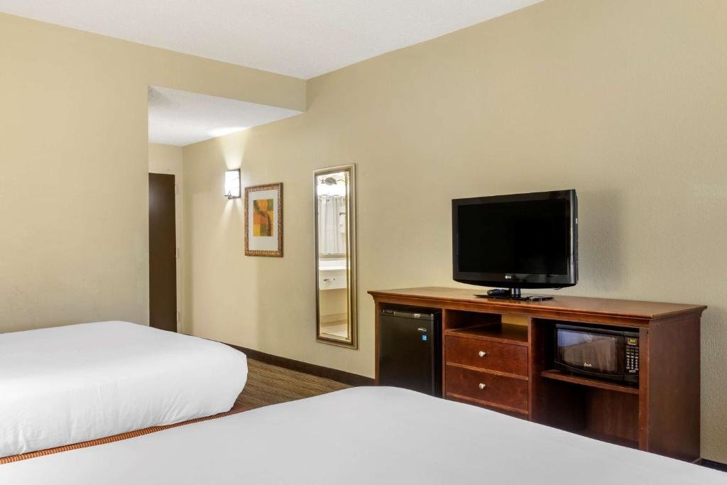 Standard Zimmer Country Inn & Suites by Radisson, Atlanta Downtown