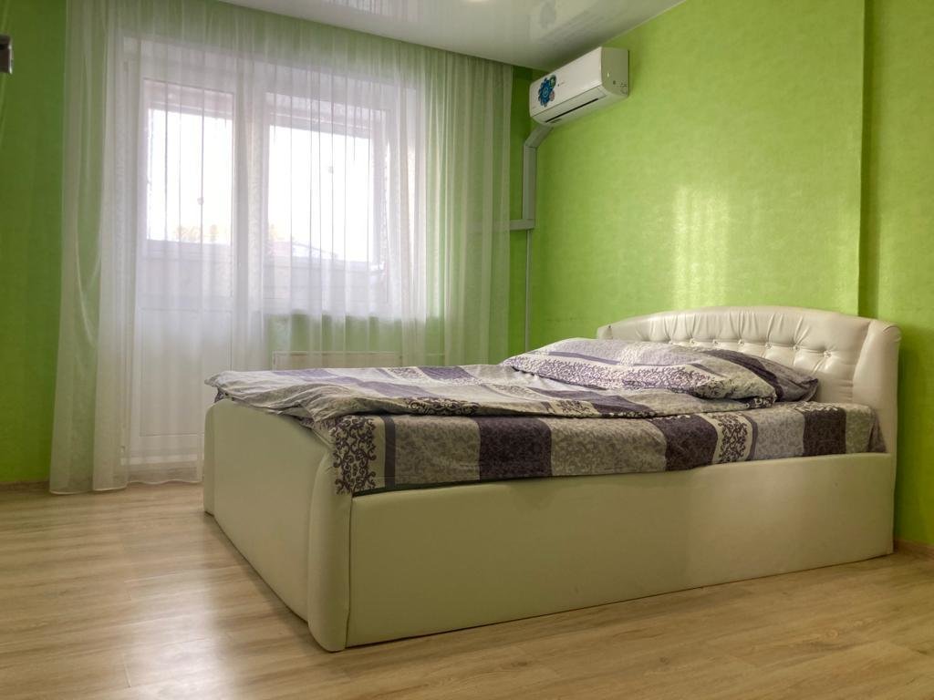 2 Bedrooms Standard Apartment with balcony Izhevsk Apartments on 9th Podlesnaya