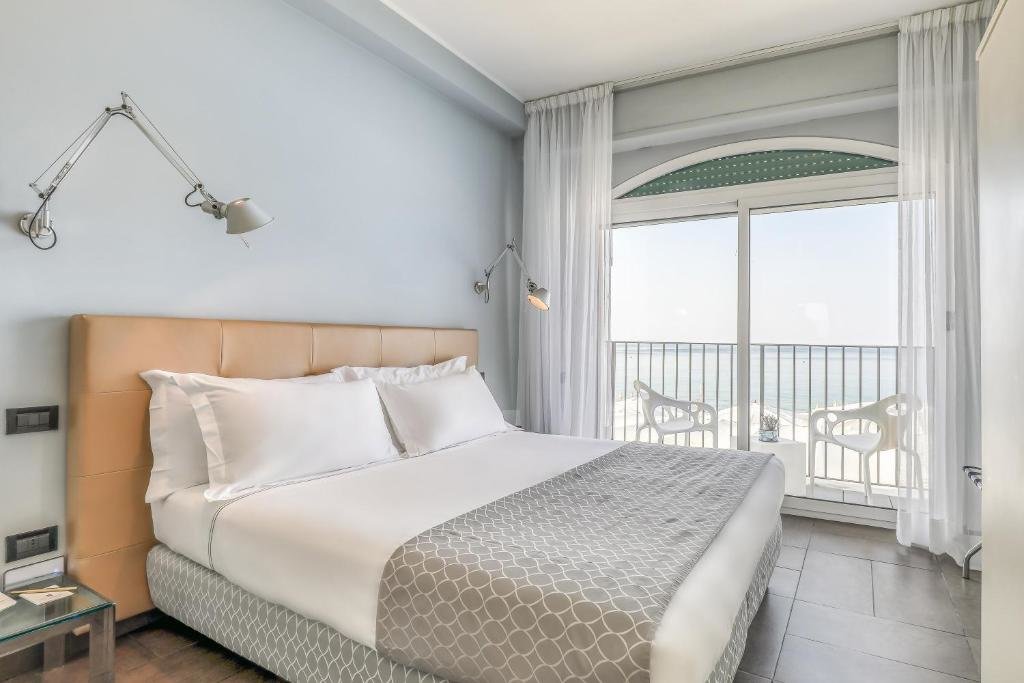 Двухместный номер Superior с видом на море Hotel Albatros Varigotti