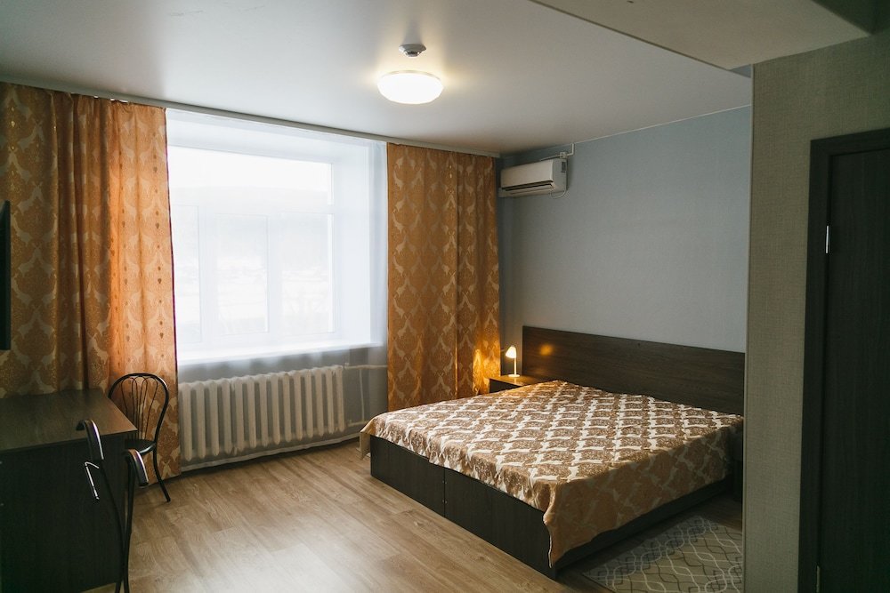 Кровать в общем номере (мужской номер) Отель и хостел «Флагман»