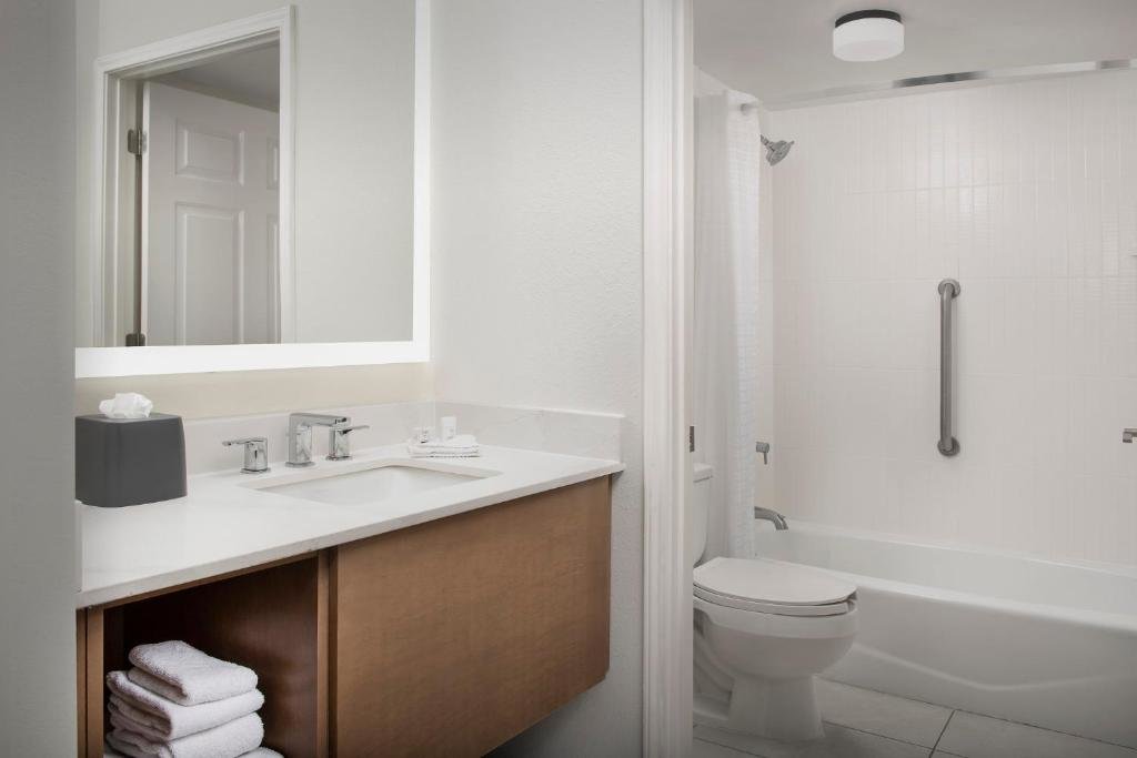 1 Bedroom Suite Staybridge Suites San Antonio, an IHG Hotel