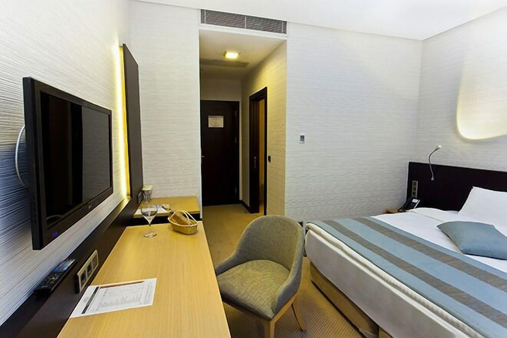 Standard Single room with balcony Bayramoglu Resort Hotel