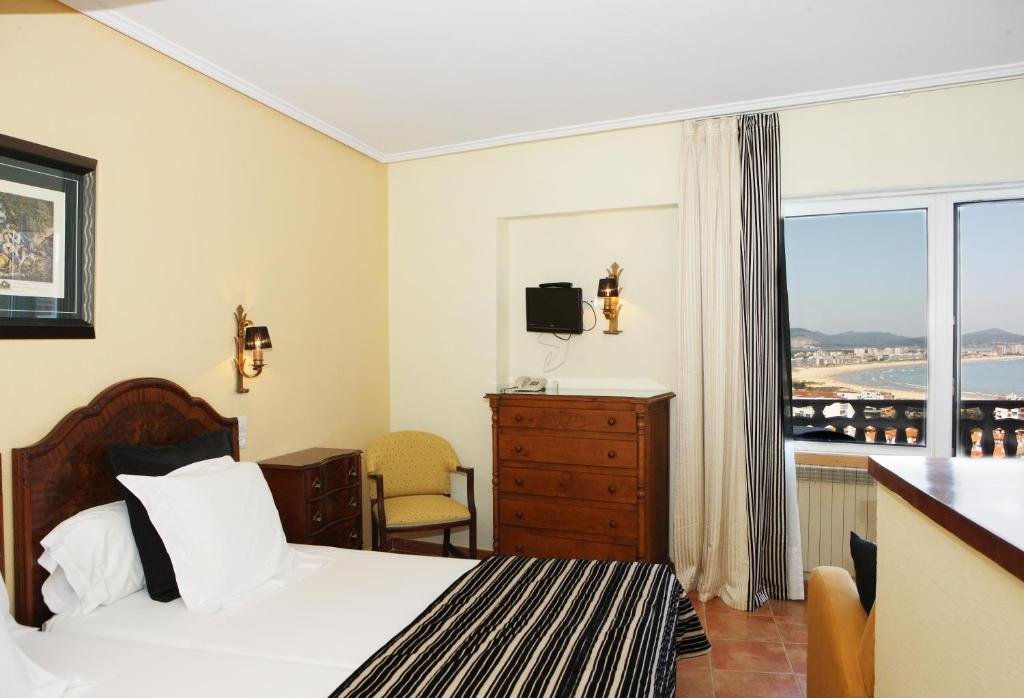 Standard Doppel Zimmer mit Balkon und mit Meerblick Hotel Risco