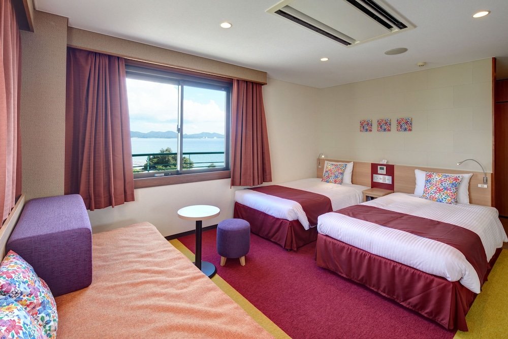 Одноместный номер Deluxe с видом на океан Hotel Yugaf Inn Okinawa