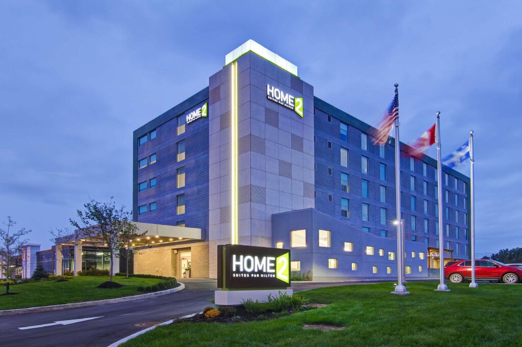 Люкс Home2 Suites By Hilton Montreal Dorval