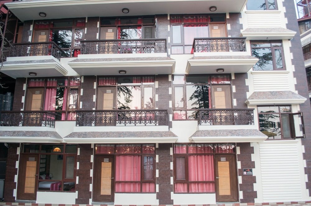 Deluxe Double room Hotel Southgate Shimla