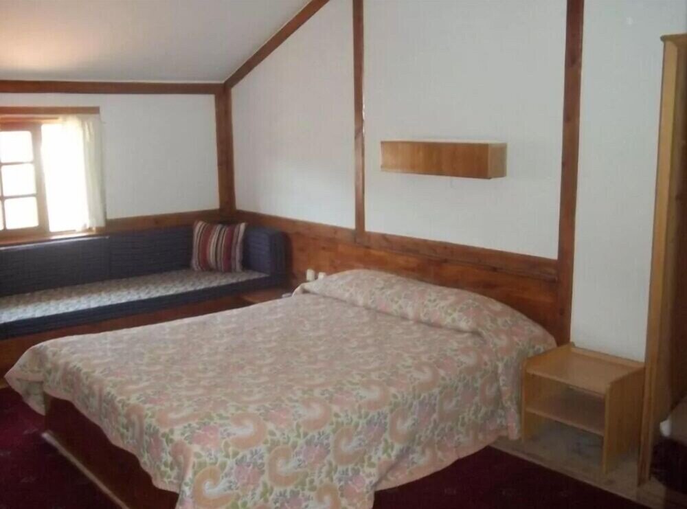 Standard Doppel Zimmer mit Bergblick Yariskasi Konagi