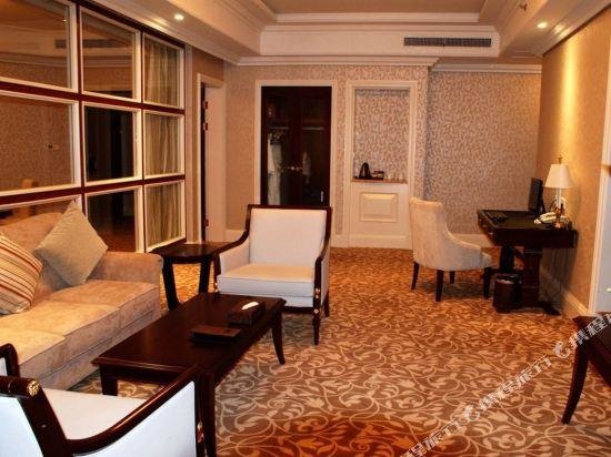 Suite De ejecutivo Xiangshan Jianguo Hotel