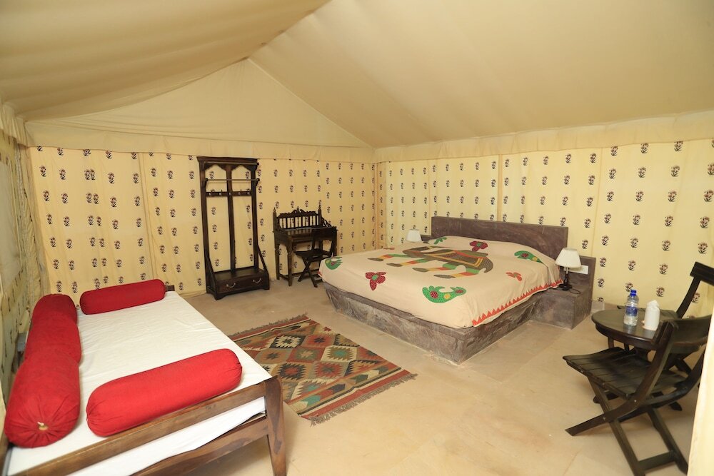 Tente Hariyali Dhani Camps and Resorts