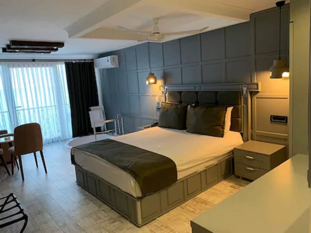Suite doble De lujo 1 dormitorio ático con balcón y con vista al mar Assos Kervansaray Hotel - Special Category
