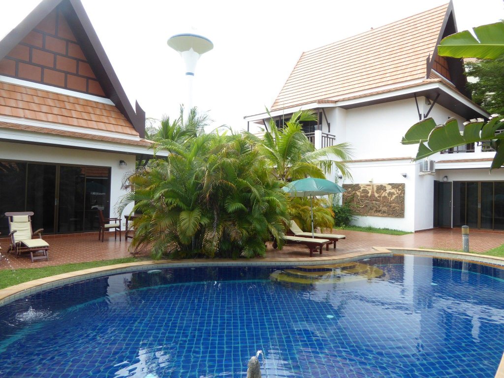 Двухместный номер Standard с 3 комнатами VIP Chain Resort Pool Villa