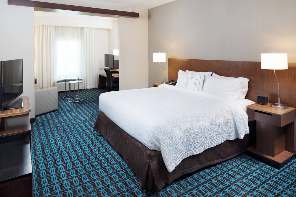 1 Bedroom Suite Fairfield Inn & Suites by Marriott Savannah Downtown/Historic District