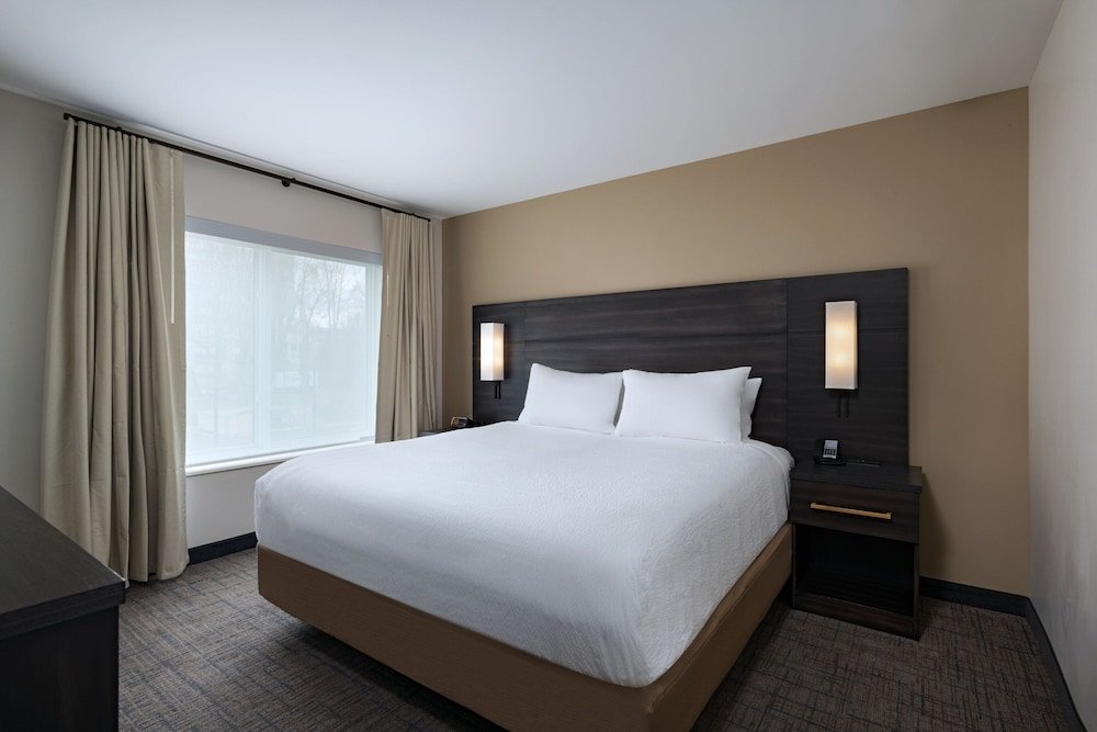 Suite Residence Inn by Marriott New Brunswick Tower Center Blvd