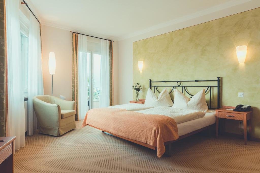 Komfort Doppel Zimmer mit Seeblick Hotel Tobler