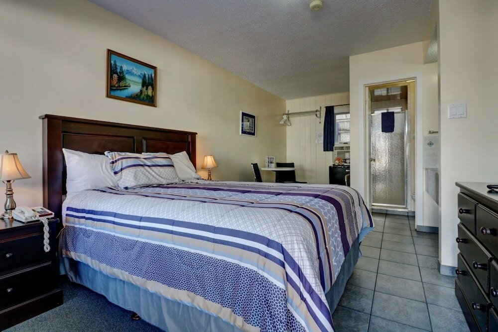 Standard double suite Sunny Beach Motel