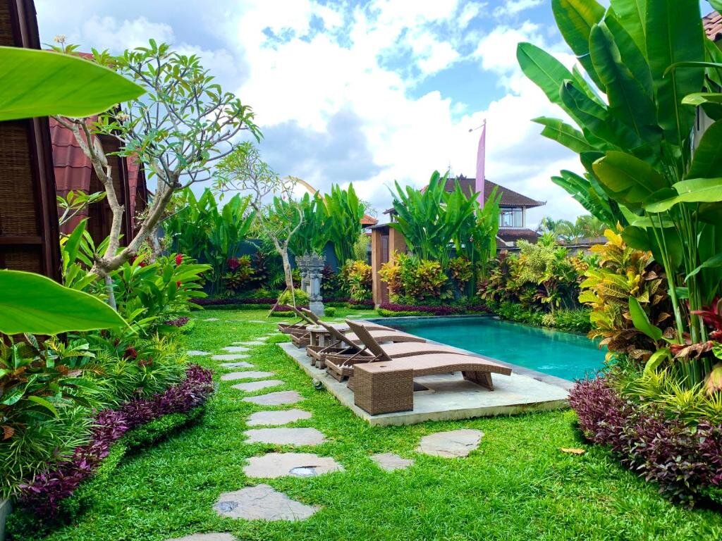 Deluxe villa Pondok Naya - CHSE Certified