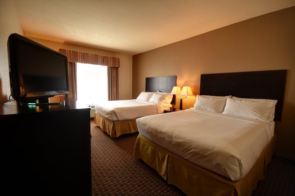Двухместный номер Standard Holiday Inn Express & Suites Del Rio, an IHG Hotel