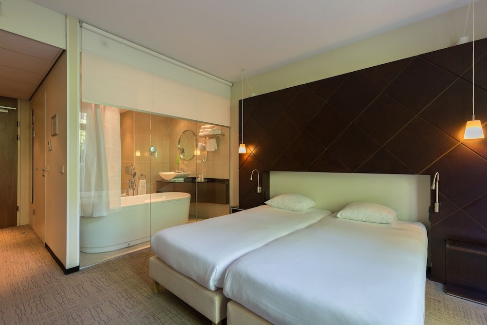 Komfort Zimmer mit Balkon Fletcher Hotel-Restaurant Jagershorst-Eindhoven