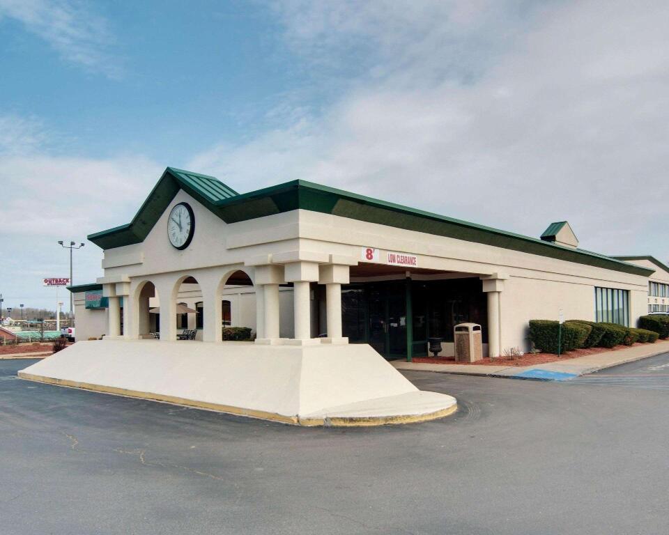 Номер Standard Quality Inn Beckley