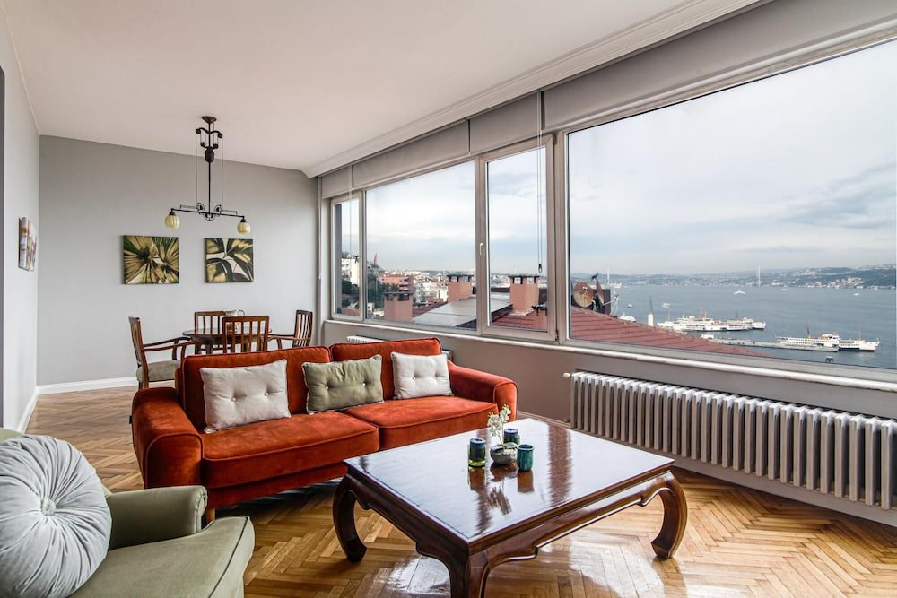 Апартаменты Central 2 1 Flat With Bosphorus View in Beyoglu