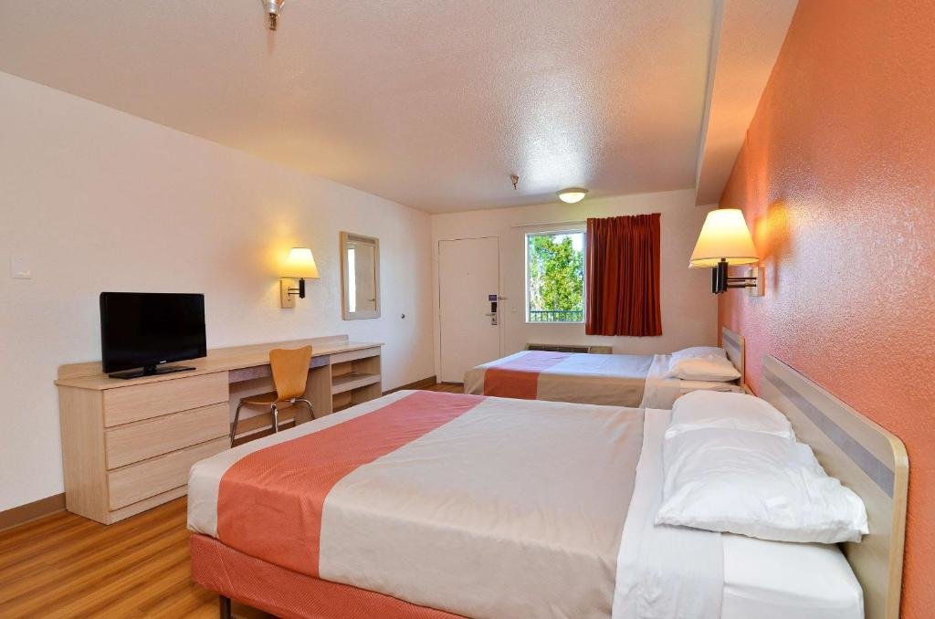 Standard Doppel Zimmer Motel 6-Twentynine Palms, CA