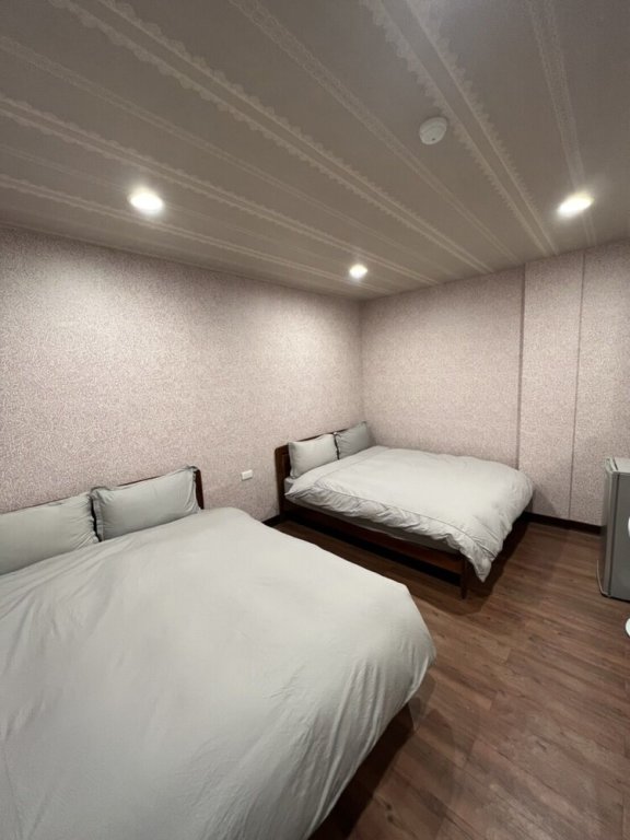 Standard Vierer Zimmer Come Inn Taipei IV