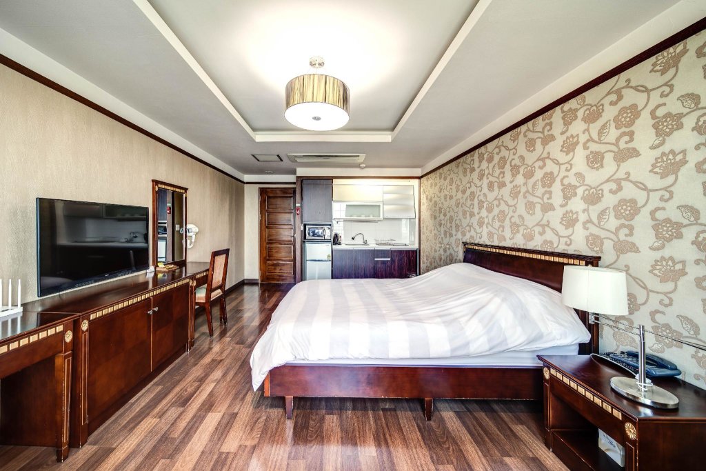 Standard Doppel Zimmer mit Stadtblick Geoje Oasis Hotel