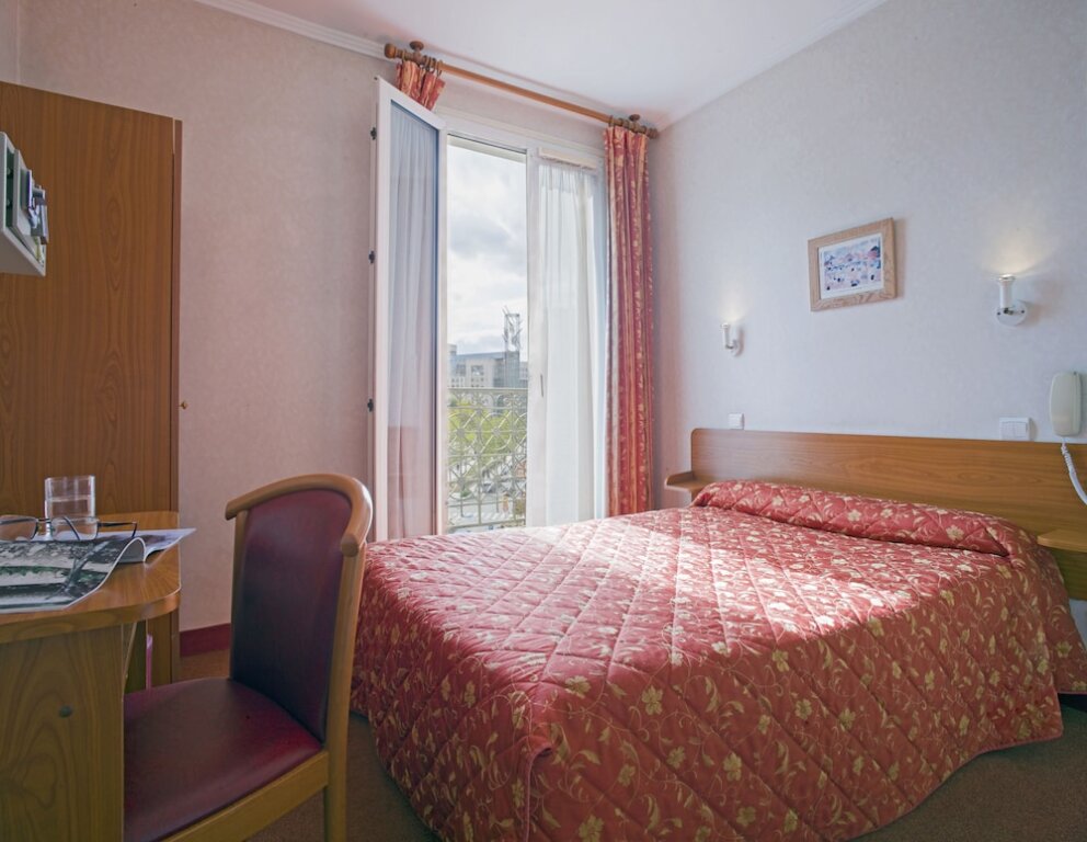 Standard simple chambre Hôtel de la Place des Alpes