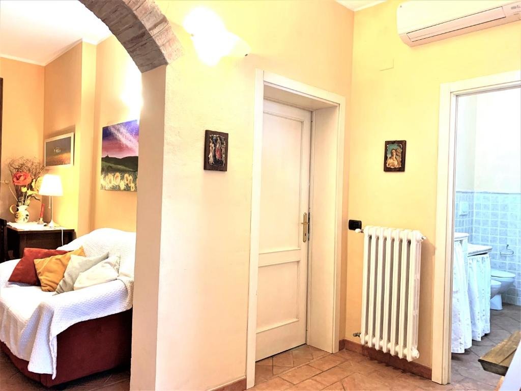 3 Bedrooms Apartment Villa Gambassi near San Gimignano