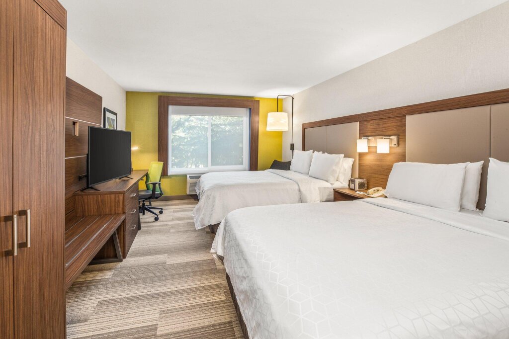 Двухместный номер Standard Holiday Inn Express & Suites Tacoma, an IHG Hotel