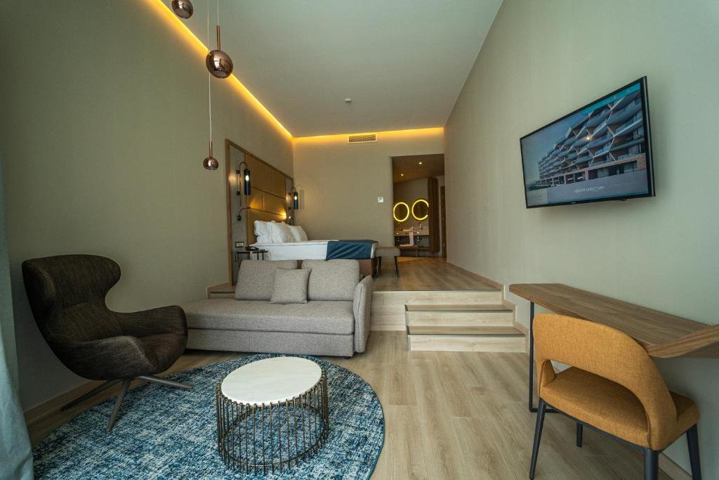 Standard Doppel Zimmer mit eingeschränktem Meerblick Wave Resort