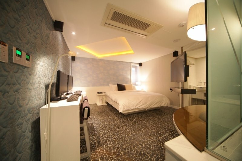 Standard Doppel Zimmer Shinchon Aida Hotel