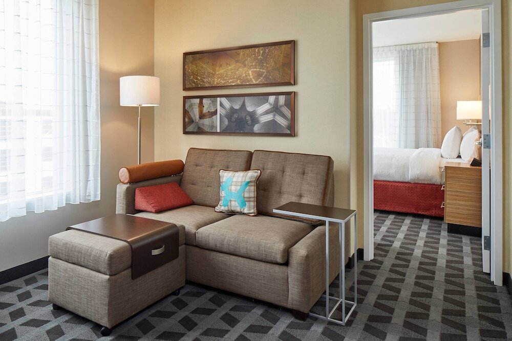 Люкс TownePlace Suites by Marriott Columbus North - OSU