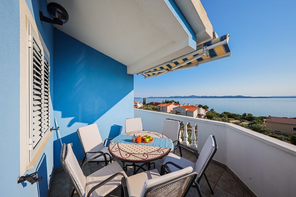Апартаменты Deluxe Luton Apartments, Zadar - Kozino, Heated Pool & Hot Tub