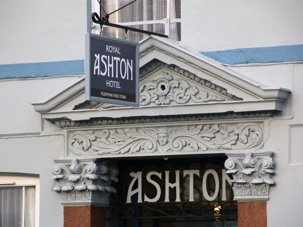 Economy Zimmer Royal Ashton Townhouse - Taunton