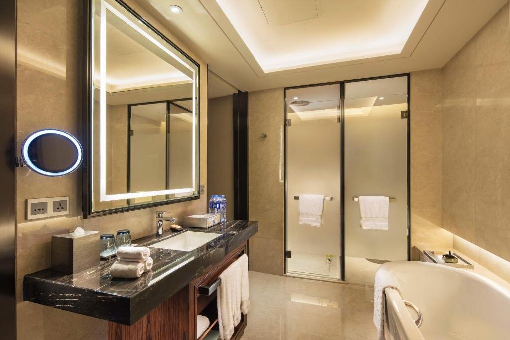 Двухместный люкс DoubleTree by Hilton Hotel Anshun