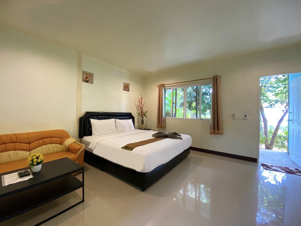Standard Familie Zimmer mit Balkon Everest Resort Samui - SHA Plus
