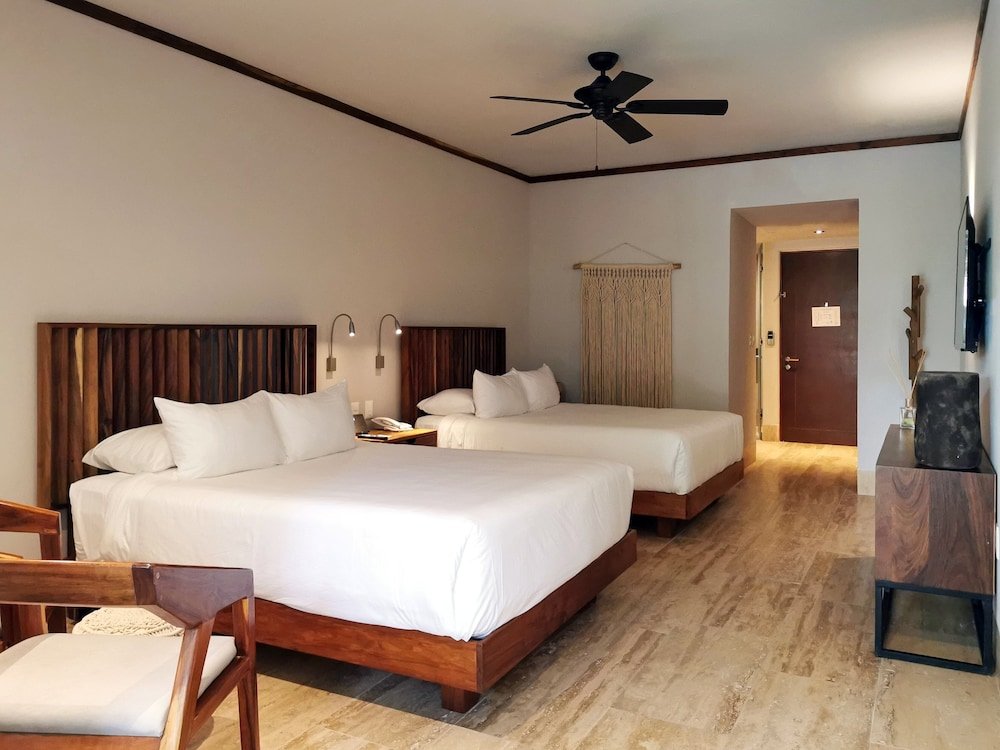 Essential Vierer Zimmer mit Balkon Kimpton Aluna Resort Tulum, an IHG Hotel