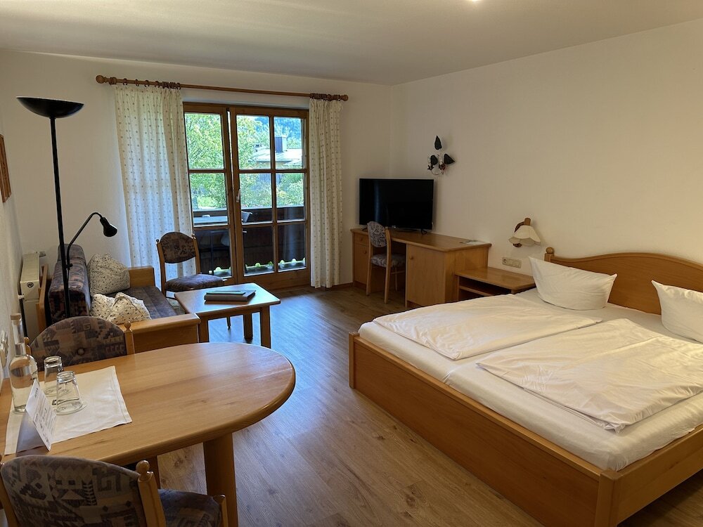Двухместный номер Comfort с балконом Landhotel Maiergschwendt by Deva Hotels & Resorts