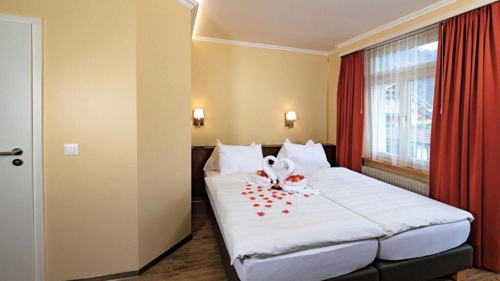 Standard Zimmer Swiss Inn & Apartments