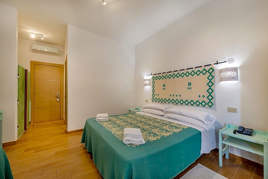 Standard Zimmer mit Balkon Hotel Le Mimose