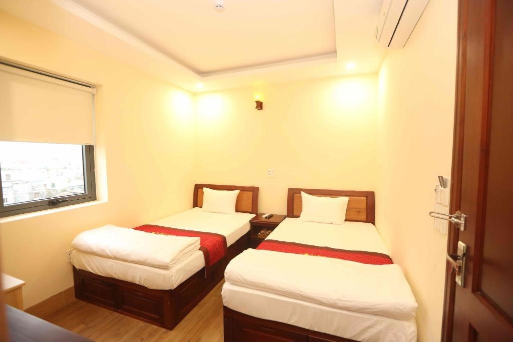 Deluxe Double room with river view Stars Hotel
