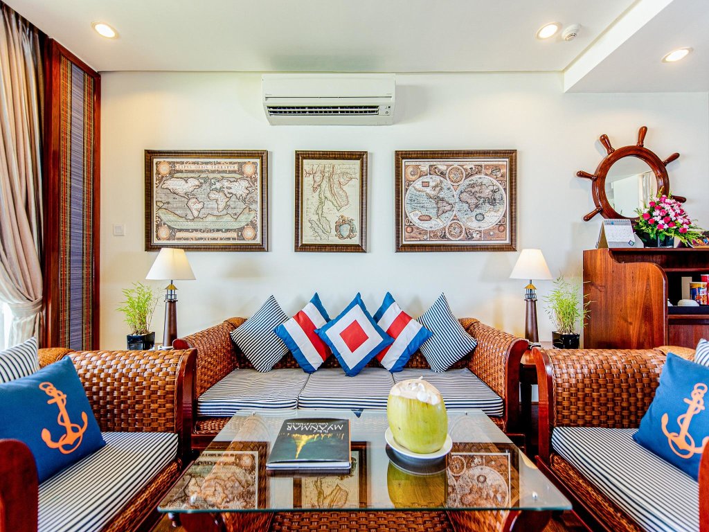 Villa Ngwe Saung Yacht Club & Resort