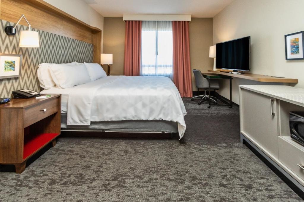Deluxe chambre Holiday Inn Hotel & Suites Memphis-Wolfchase Galleria, an IHG Hotel