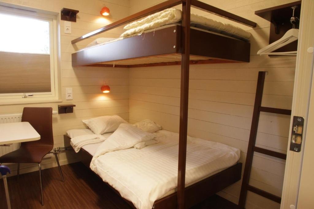 Кровать в общем номере Gottskär Hotell