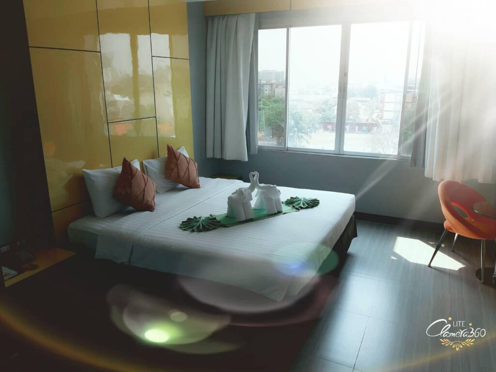 Standard Zimmer V-One Hotel Korat