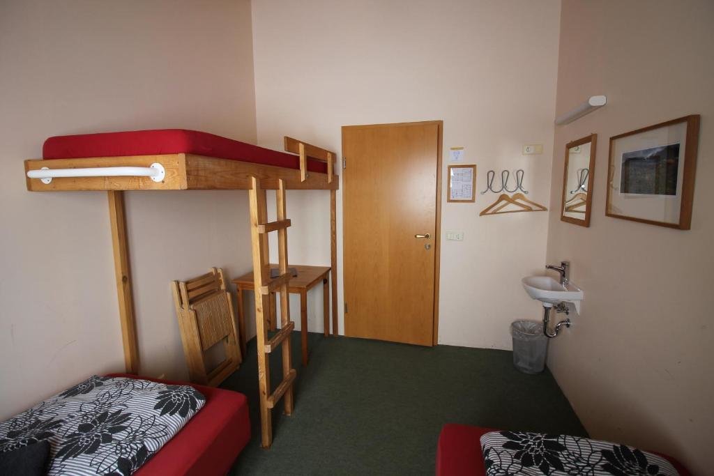 Standard Dreier Zimmer mit Seeblick Hvoll Hostel
