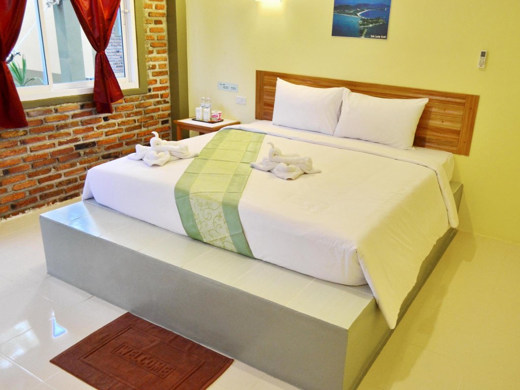 Standard Double room with garden view Lanta Baan Nok Resort