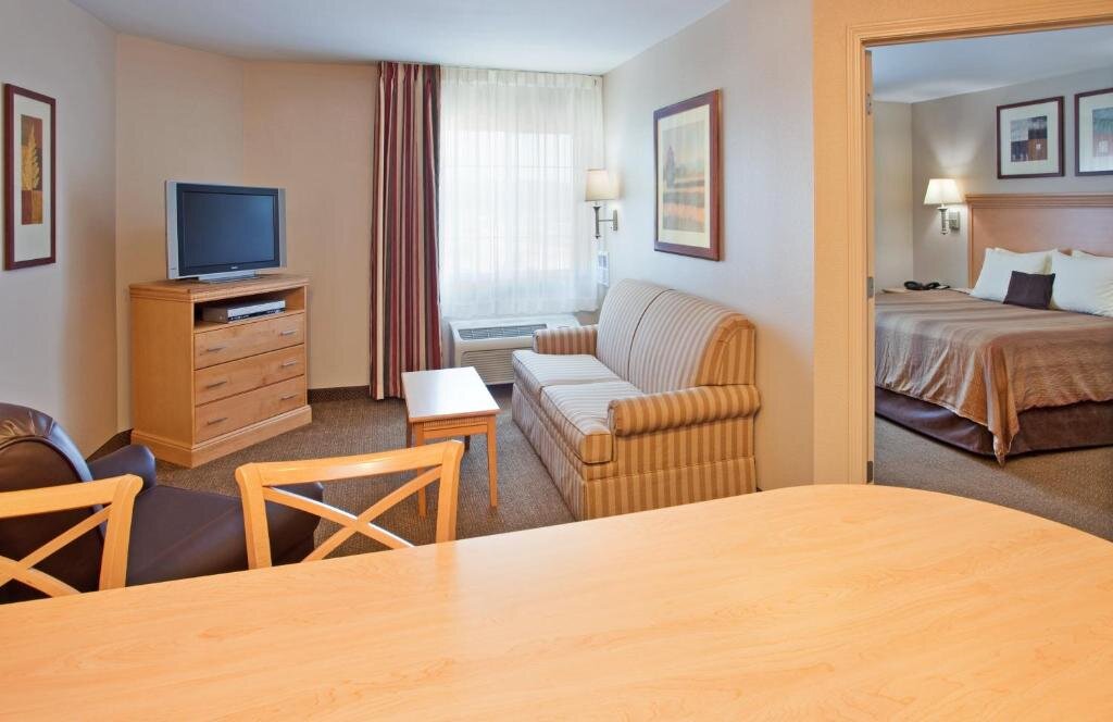1 Bedroom Standard Double room Candlewood Suites Junction City Fort Riley, an IHG Hotel